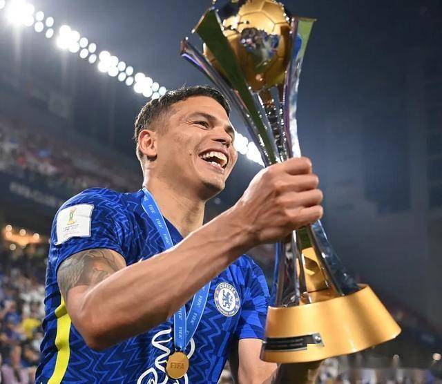 关于加时末段亚特兰大调整名单以备亚冠，外线爆发环节打磨，管理层满意，细节决定成败的信息